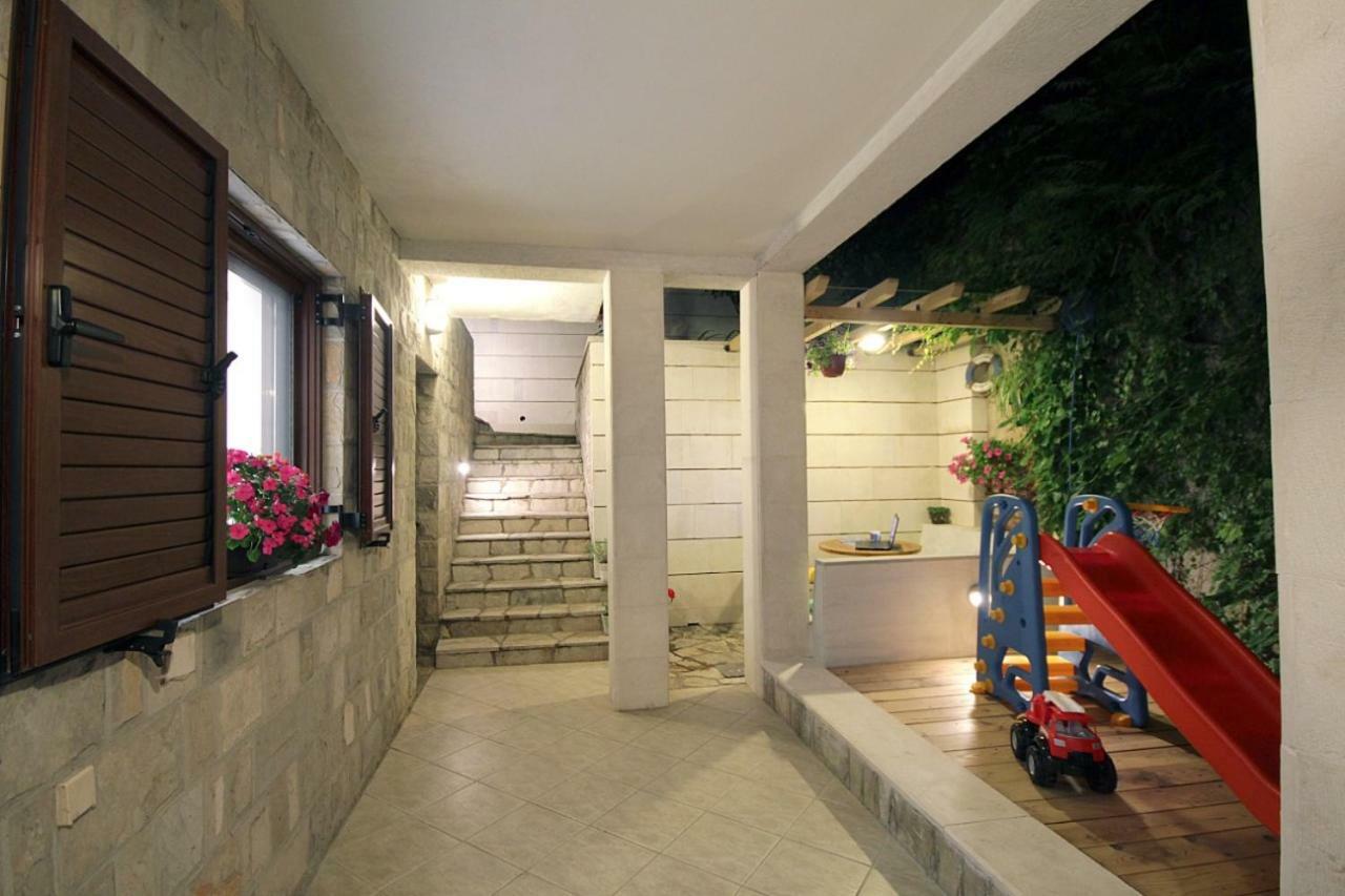Apartments Ardura Petrovac Buitenkant foto